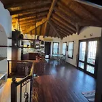 וילה Escape To History In A Stunning Stone House With Garden And Sea View In The Heart Of