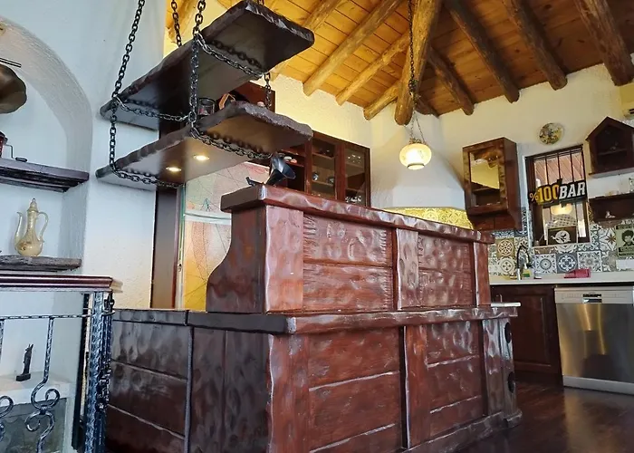 Villa Escape To History In A Stunning Stone House With Garden And Sea View In The Heart Of Alanya